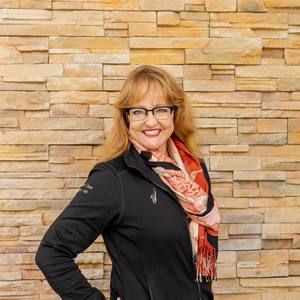 Meet your Posher, Catherine